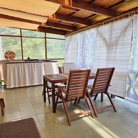 Fodor - Biro Tours Nr 179 شقة *