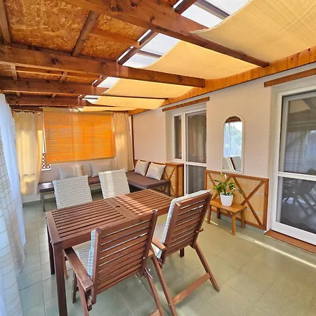 Apartmán Fodor - Biro Tours Nr 179 *