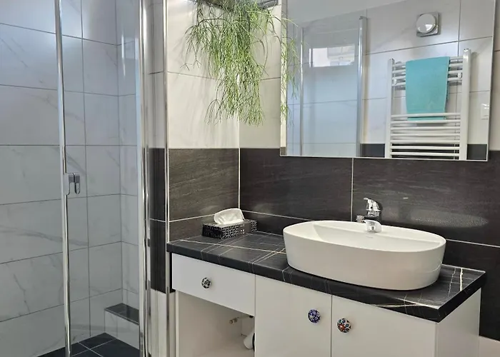 Fodor - Biro Tours Nr 179 Apartmán